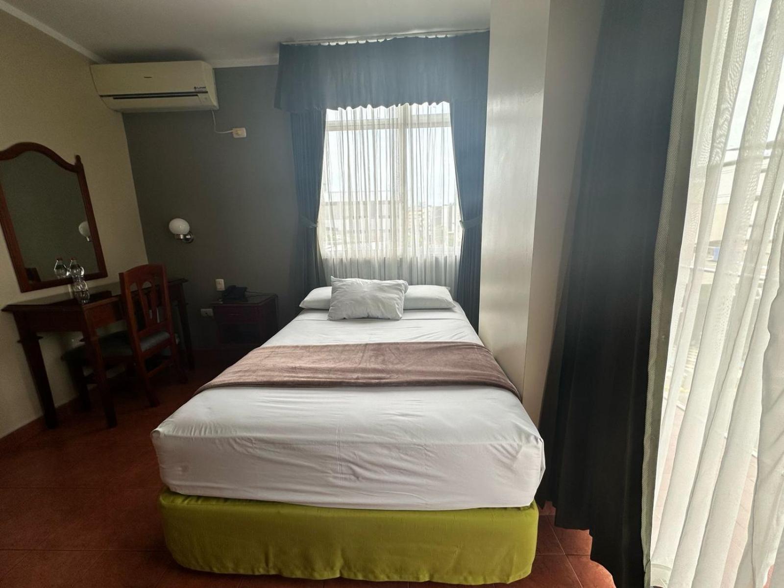 Grand Hotel Americano Machala Zimmer foto